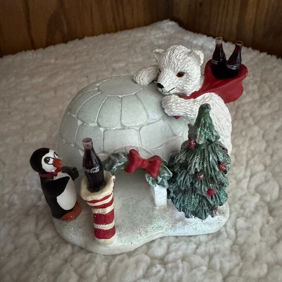 Coca-Cola Polar Bear Cubs “The Bear Cub Club” 72010, 1995 with Box - Picture 1 of 6